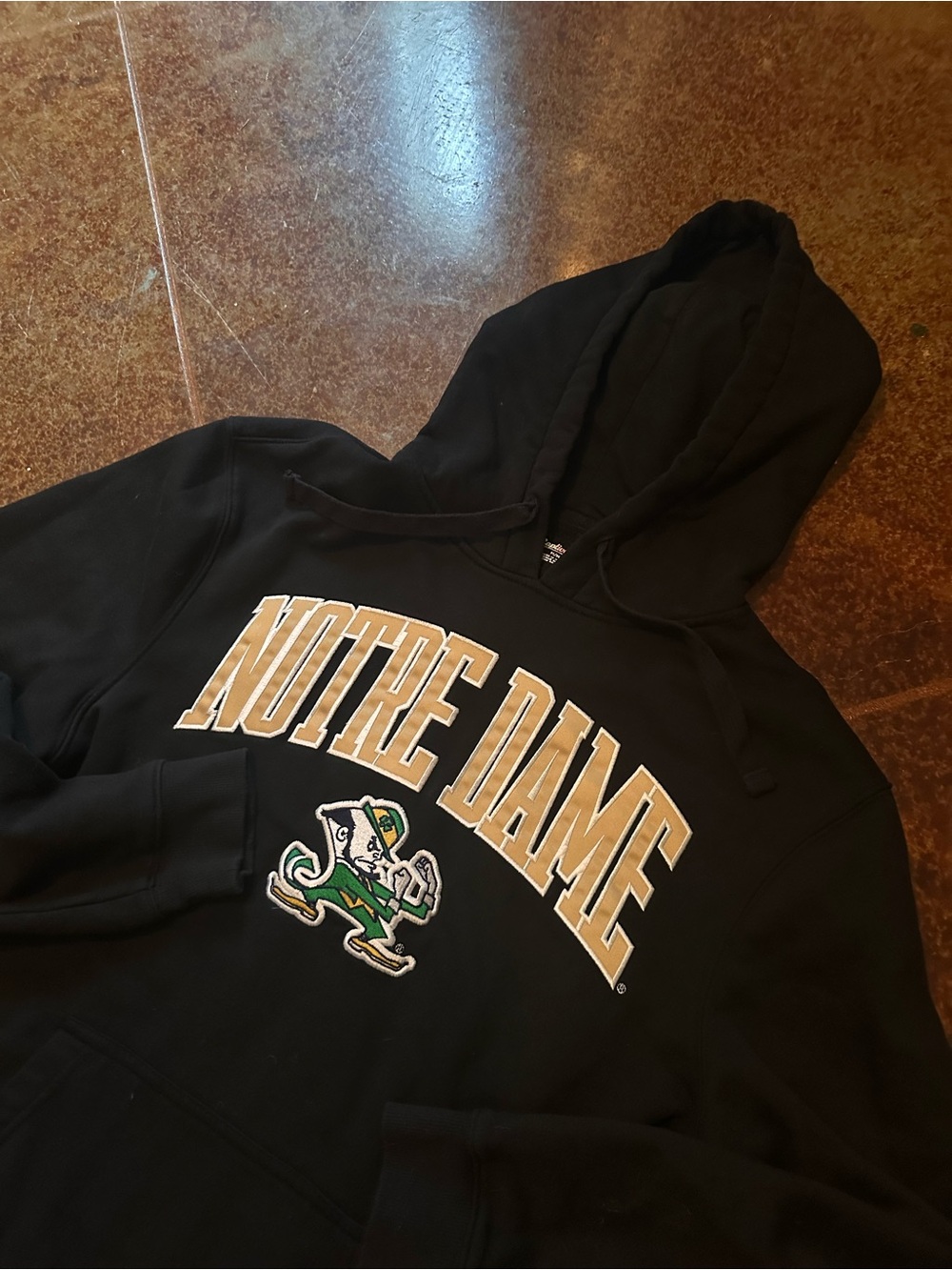 Captivating Notre Dame Fighting Irish Men's Black Pullover Hoodie Sweatshirt M